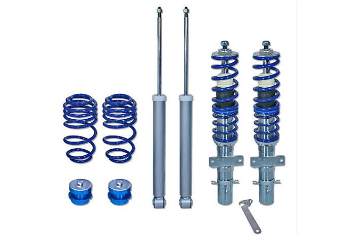 GF150357, Triple-S Schroefset, Seat Ibiza V Sportcoupe 1.0/ 1.0 TSI/ 1.2 TSI/ 1.4 TSI/ 1.8 TSI Cupra/ 1.4 TDI 6P 05/2015-12/2016, 960KG max vooraslast, Bij deze set zijn verkorte koppelstangen noodzakelijk, deze zijn los verkrijgbaar.